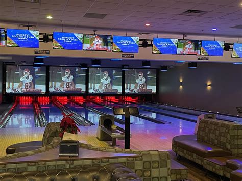 Break Point Bowl & Entertainment .